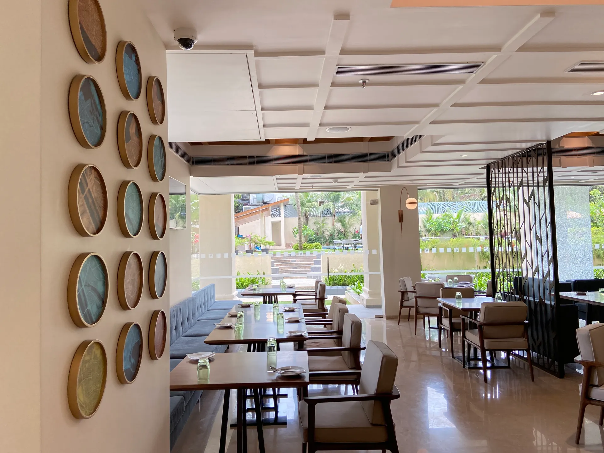 Holiday Inn Goa, Candolim Restaurant