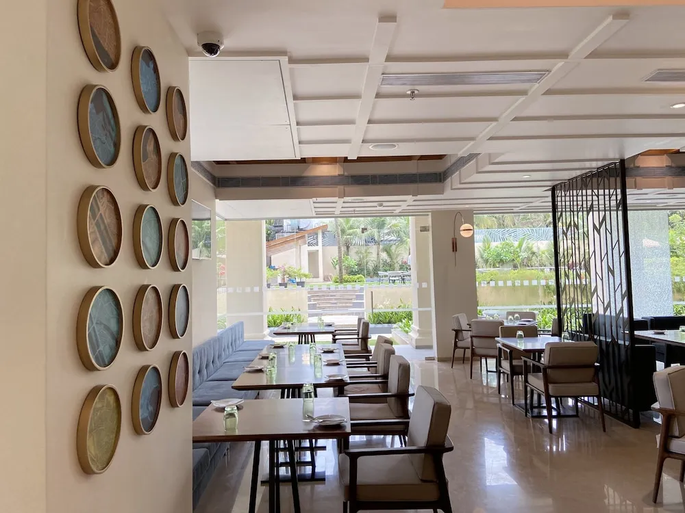 Holiday Inn Goa, Candolim Restaurant