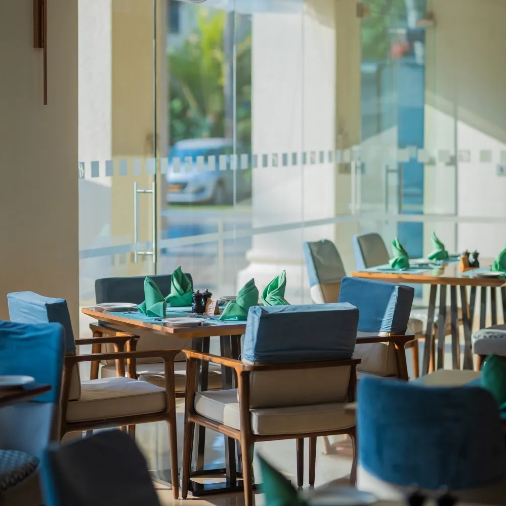 Holiday Inn Goa, Candolim Restaurant