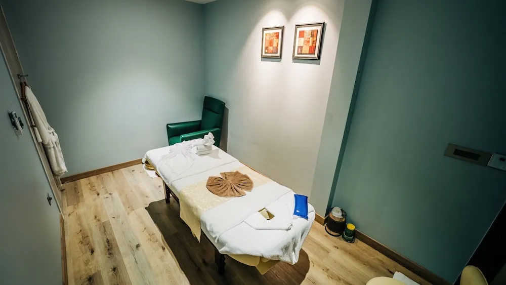 Holiday Inn Goa, Candolim Room