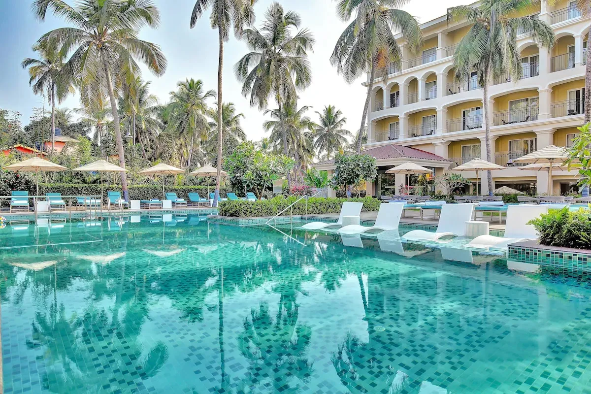 Holiday Inn Goa, Candolim Swimming Pool
