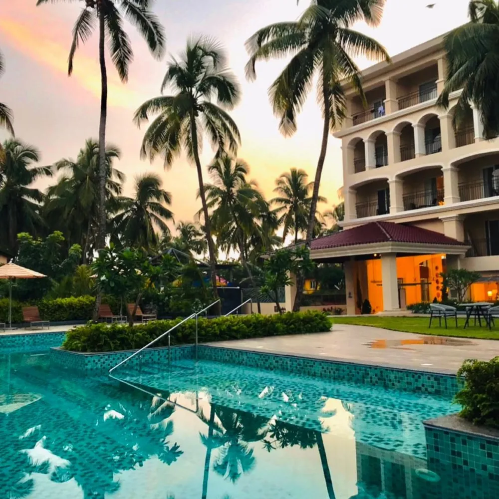 Holiday Inn Goa, Candolim Swimming Pool