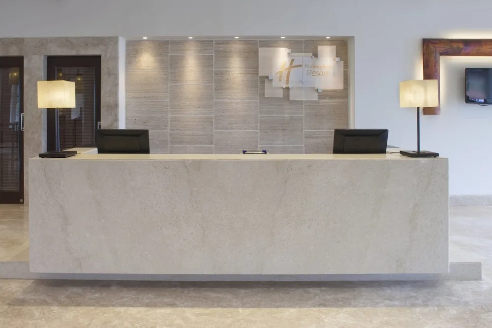 Holiday Inn Resort Common Area