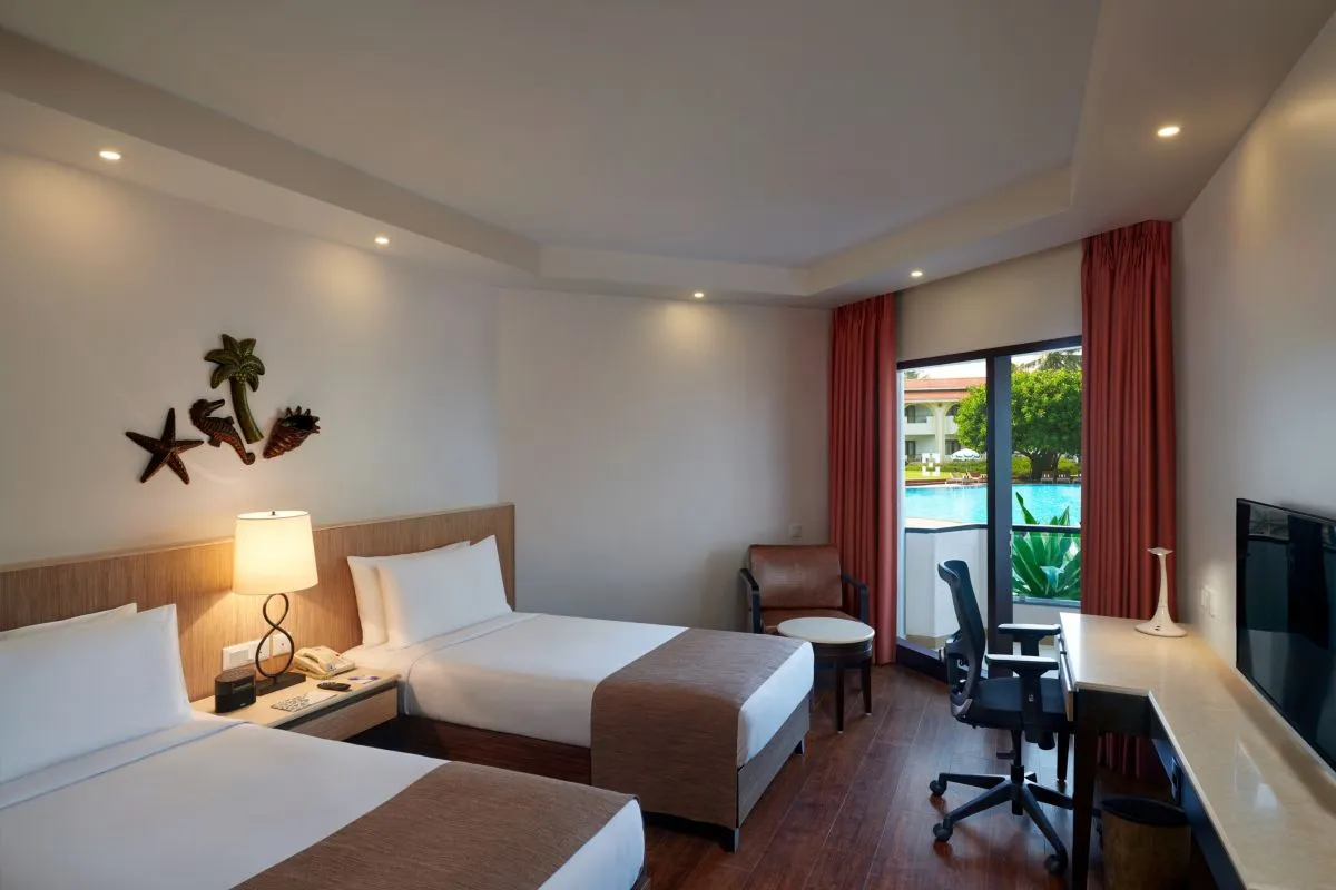 Holiday Inn Resort Room