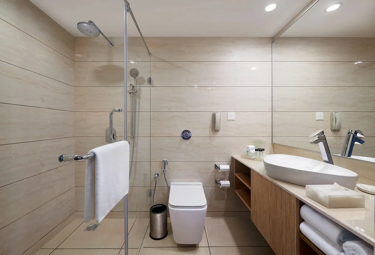 Holiday Inn Resort Room