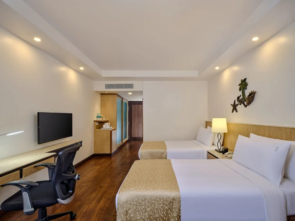 Holiday Inn Resort Room