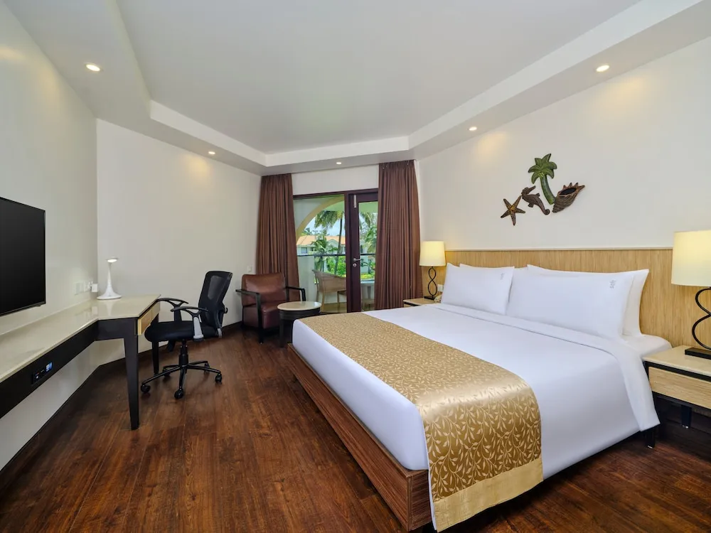 Holiday Inn Resort Room
