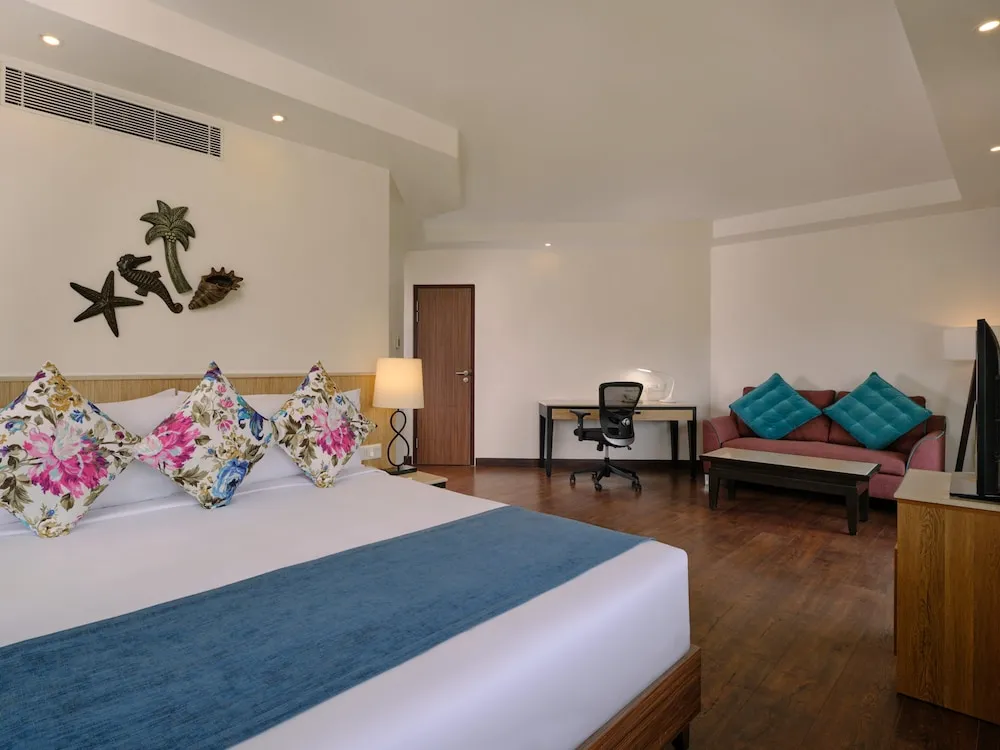 Holiday Inn Resort Room