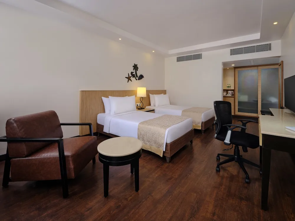 Holiday Inn Resort Room