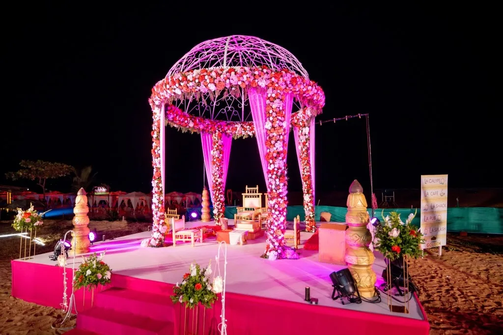 LA CALYPSO BEACH RESORT Others