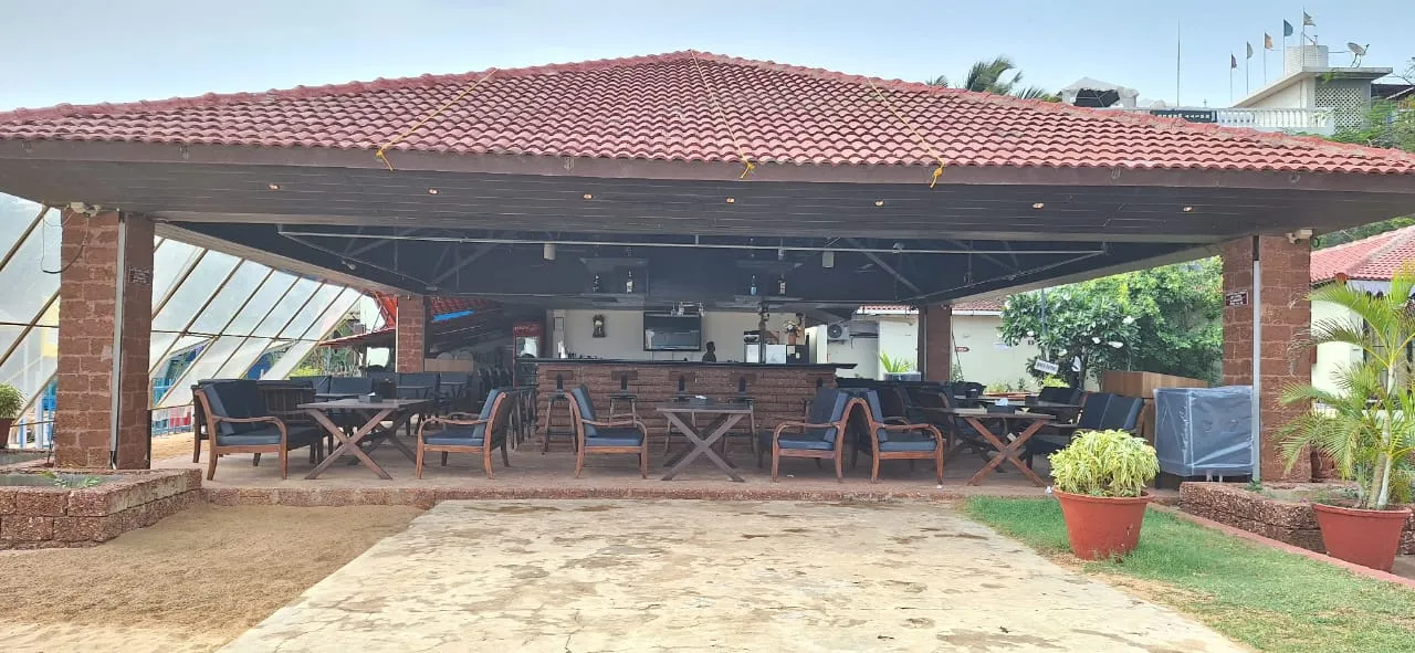 LA CALYPSO BEACH RESORT Restaurant
