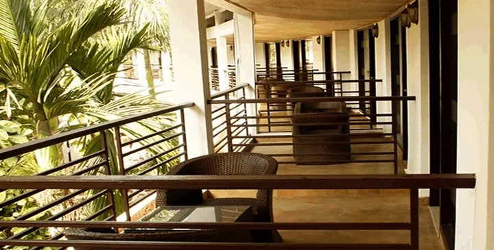 LA CALYPSO BEACH RESORT Room