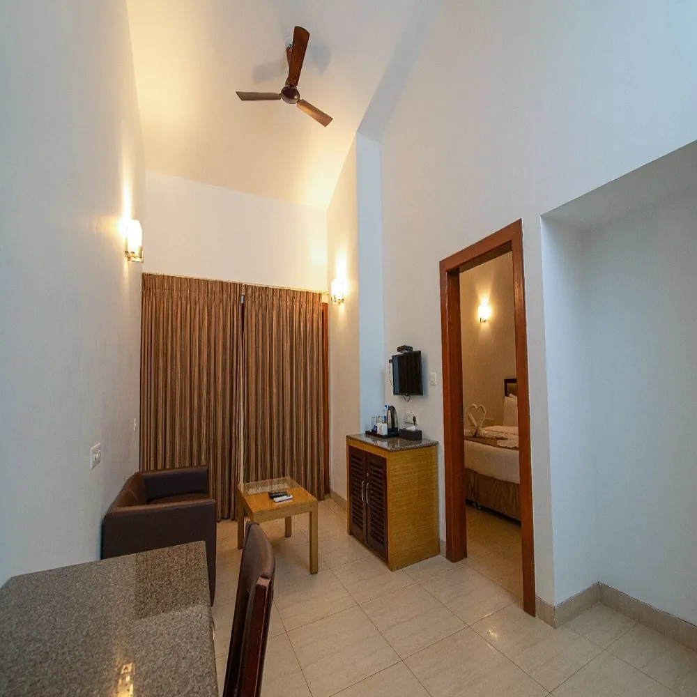 LA CALYPSO BEACH RESORT Room