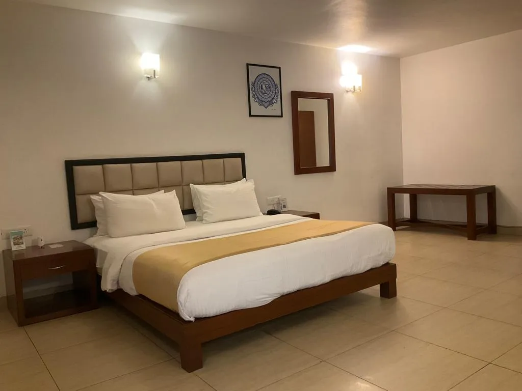 LA CALYPSO BEACH RESORT Room