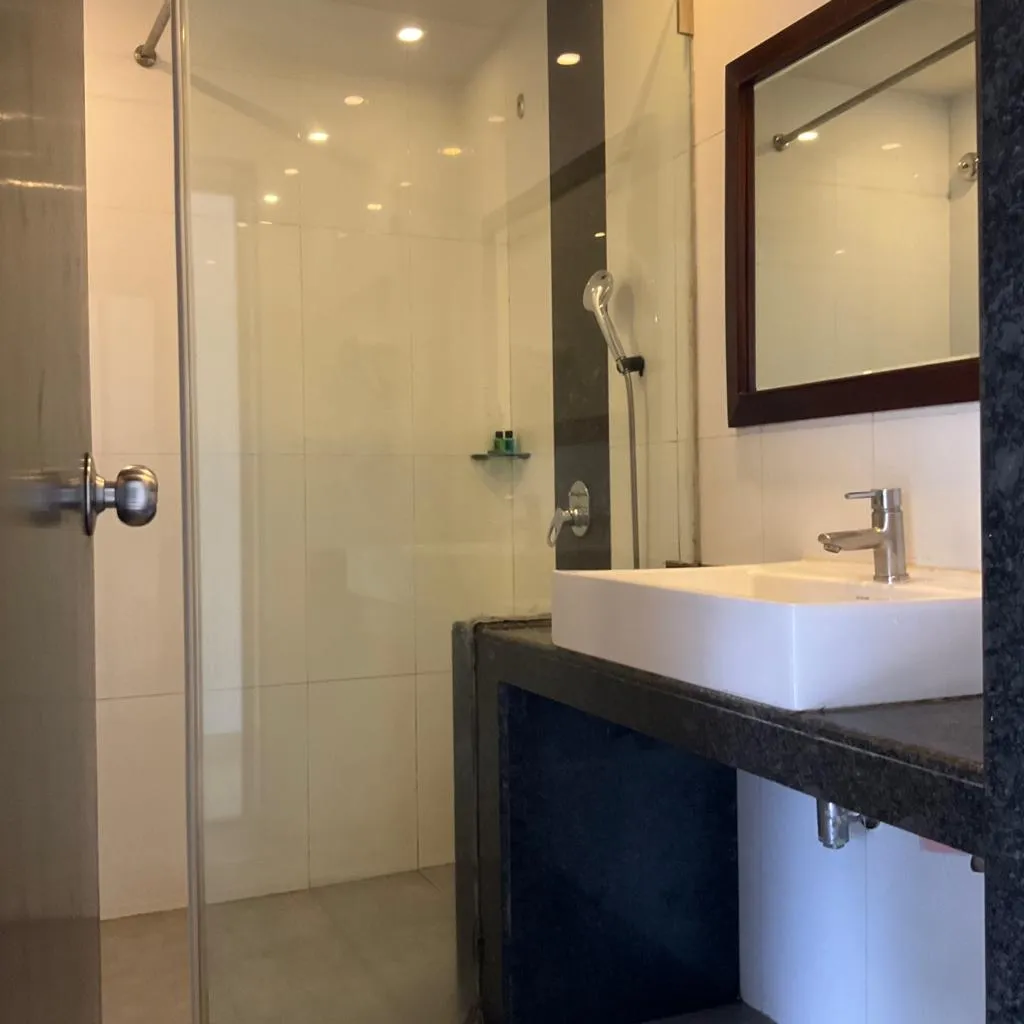 LA CALYPSO BEACH RESORT Room