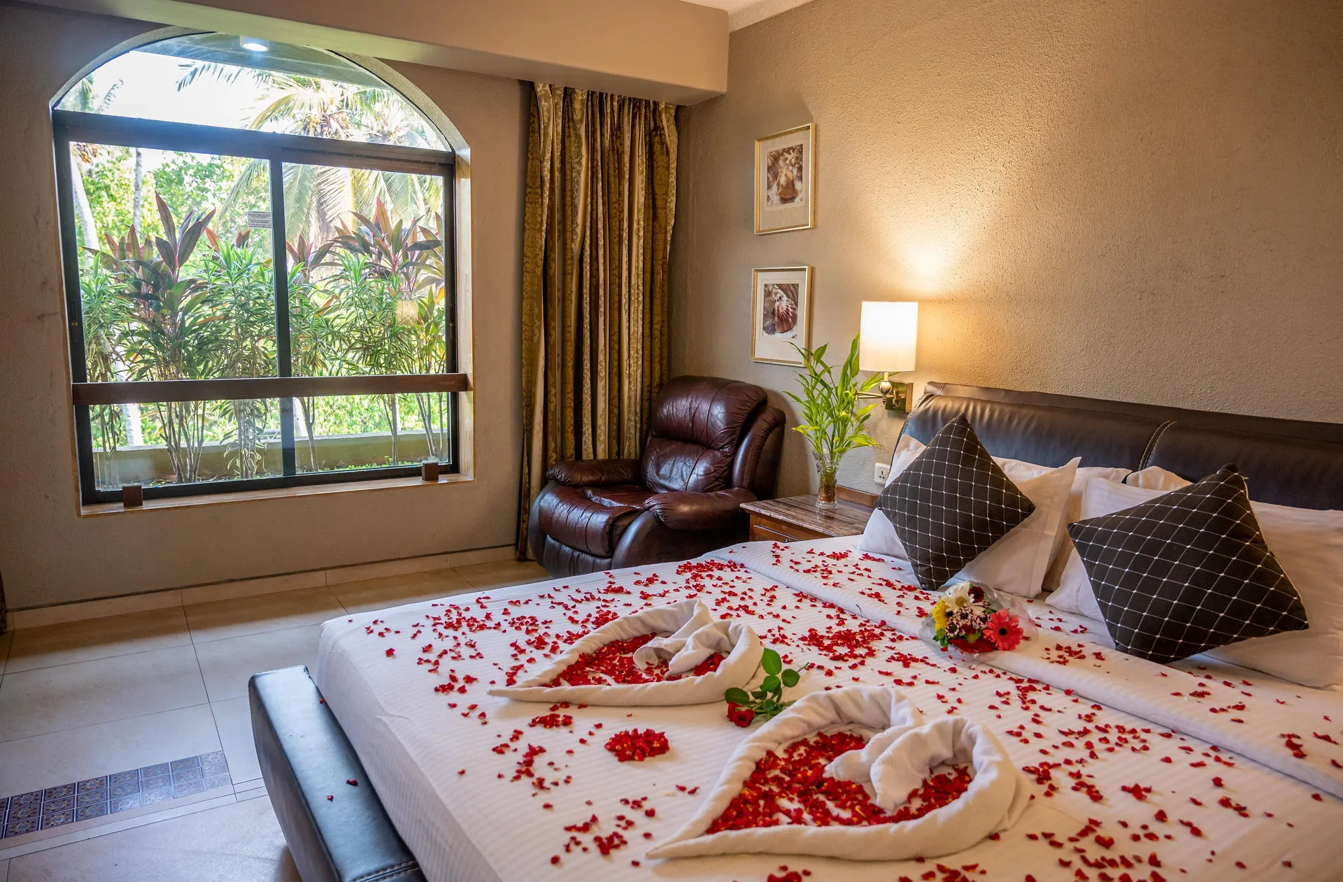 Neelam the Glitz Room