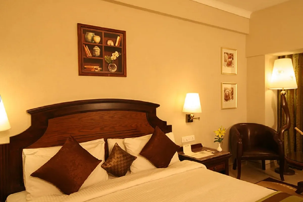 Neelam the Glitz Room