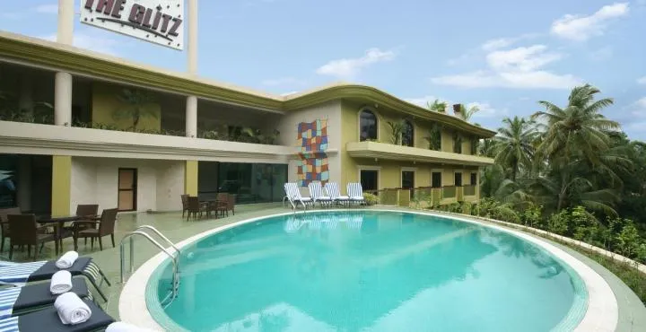 Neelam the Glitz Swimming Pool