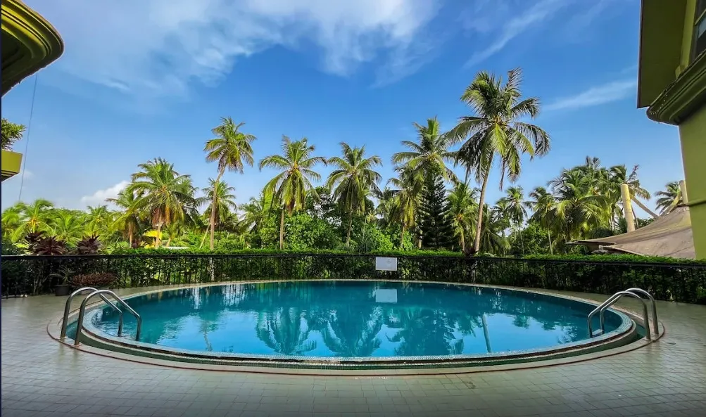 Neelam the Glitz Swimming Pool