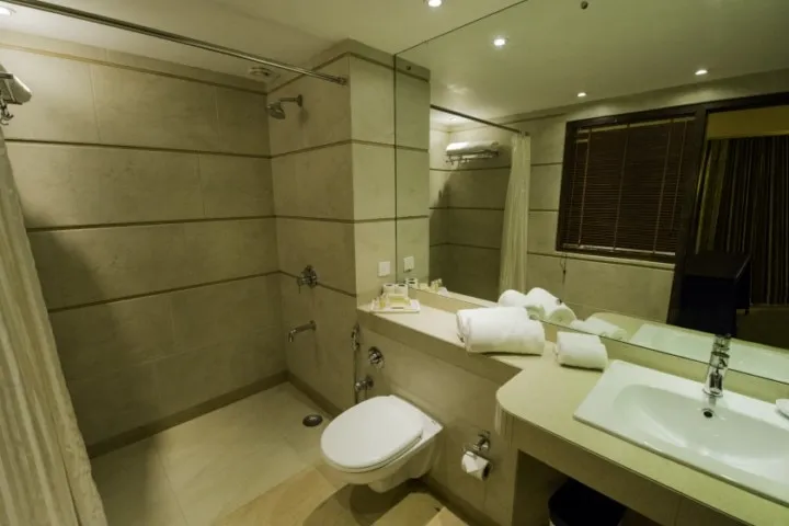 Neelam the Glitz Washroom