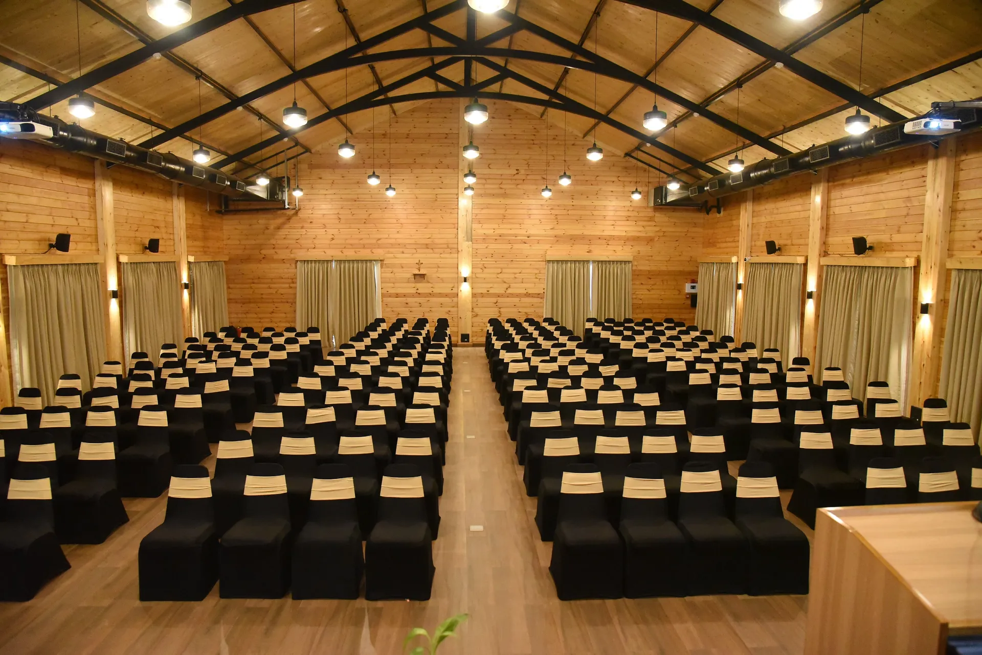 Pride Sun Village Resort & Spa Banquet
