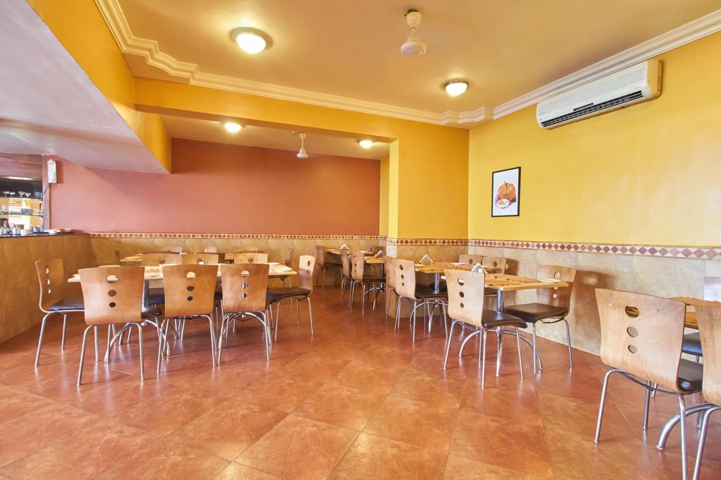 Pride Sun Village Resort & Spa Restaurant