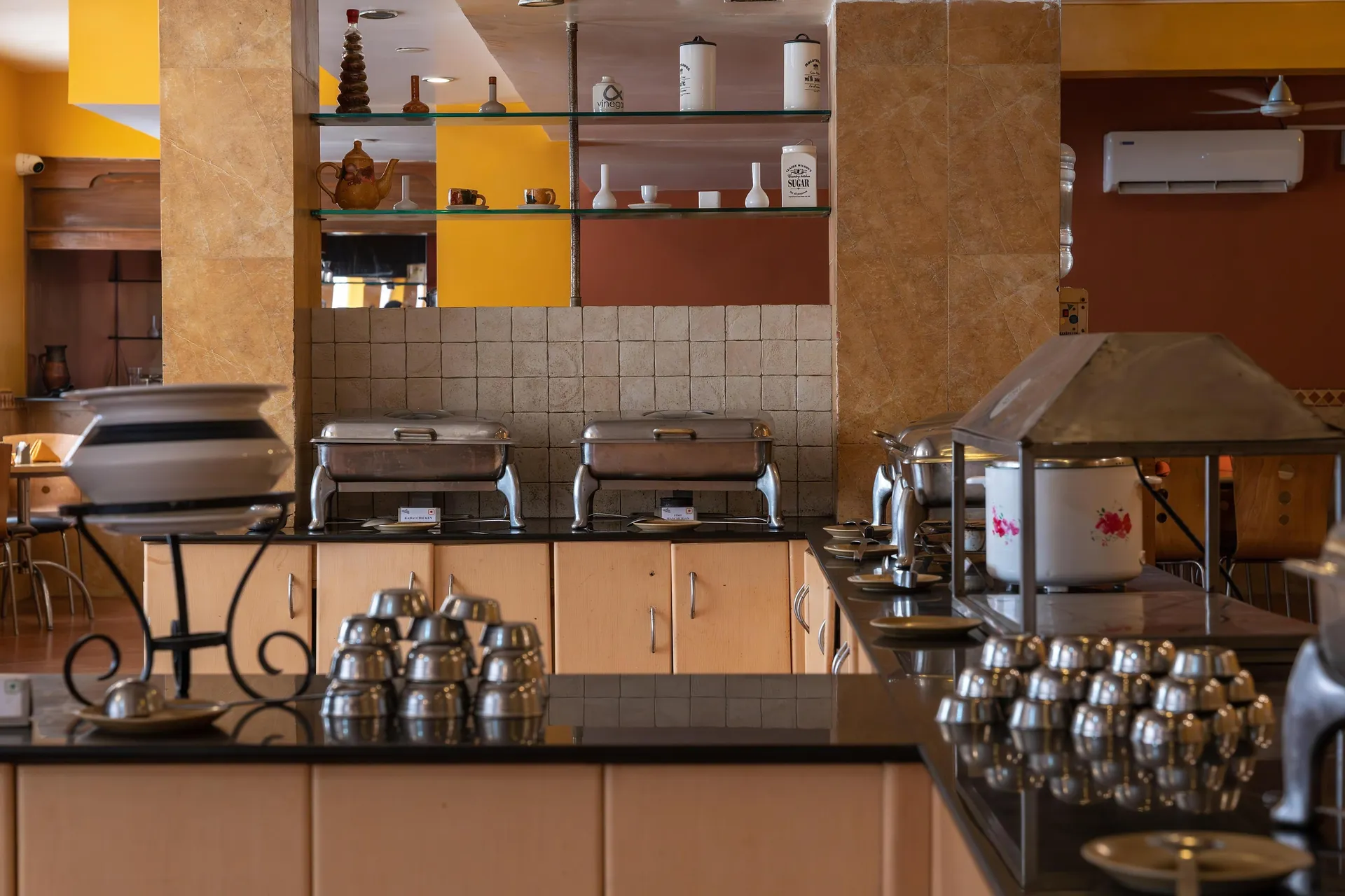 Pride Sun Village Resort & Spa Restaurant
