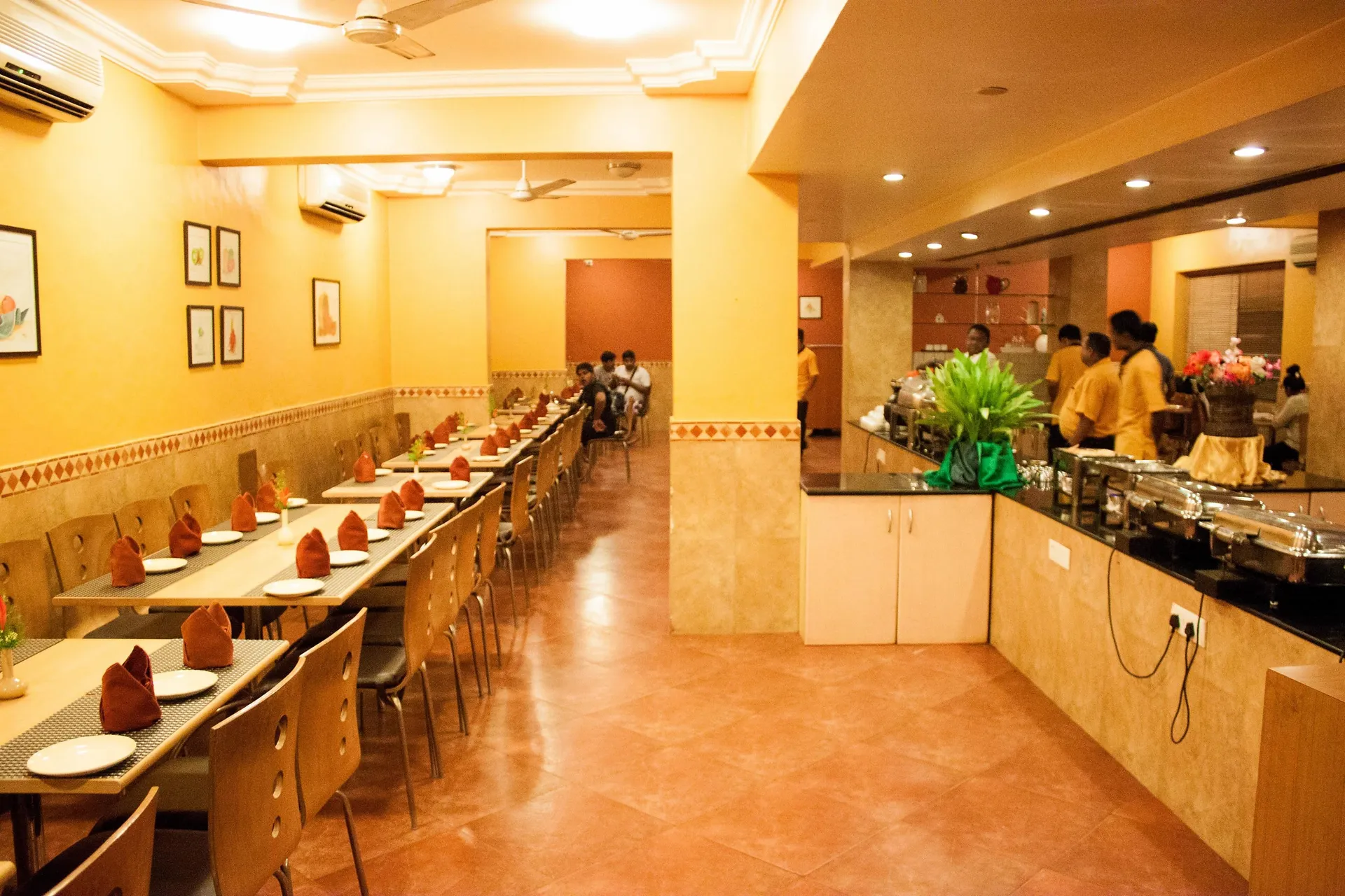 Pride Sun Village Resort & Spa Restaurant