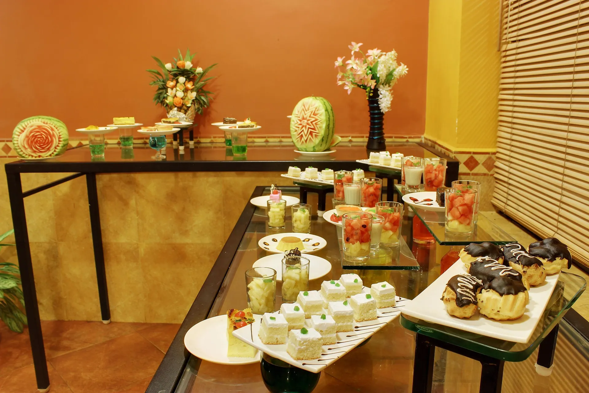 Pride Sun Village Resort & Spa Restaurant