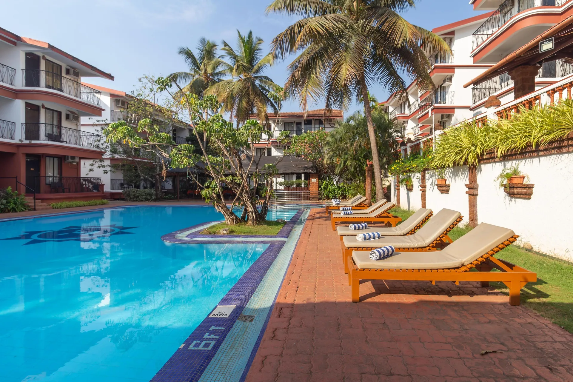 Pride Sun Village Resort & Spa Swimming Pool