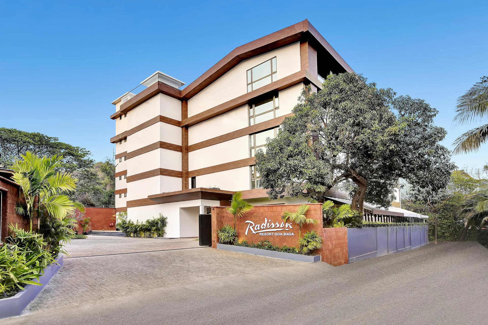 Radisson Resort Goa Baga Outdoors