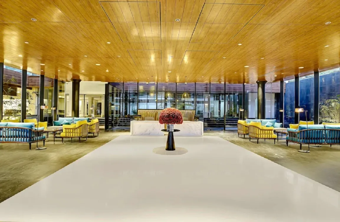 Radisson Resort Goa Baga Reception
