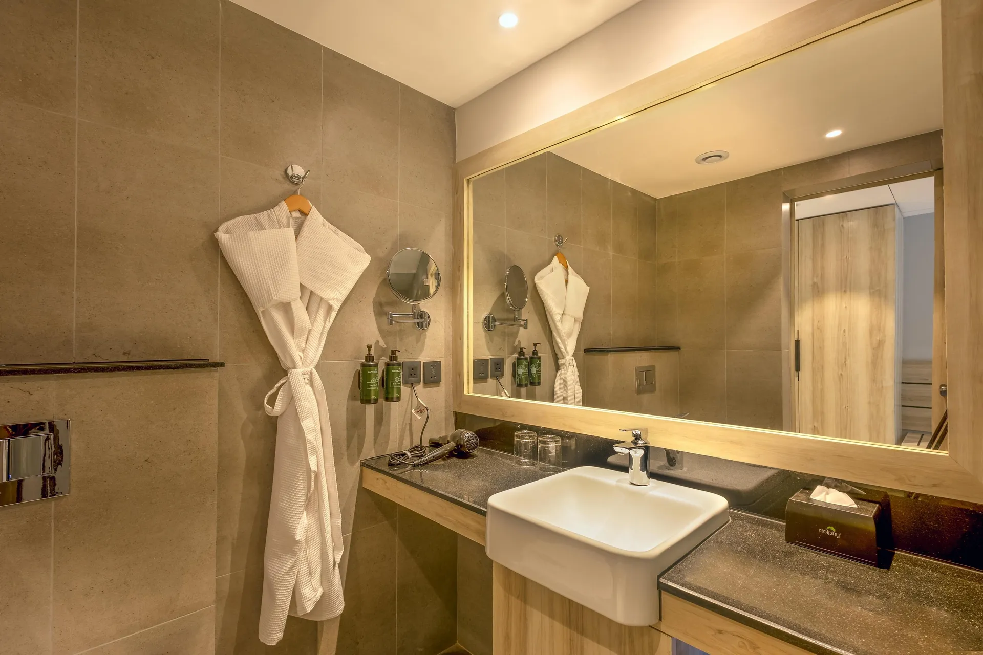 Ramada BY Wyndham Goa Arpora Room