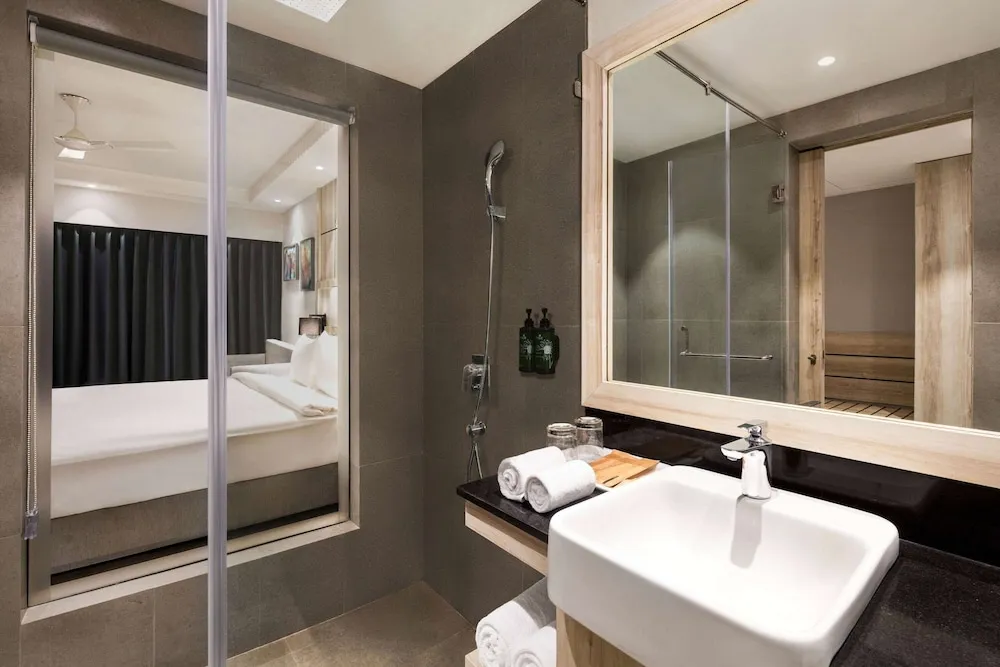 Ramada BY Wyndham Goa Arpora Washroom
