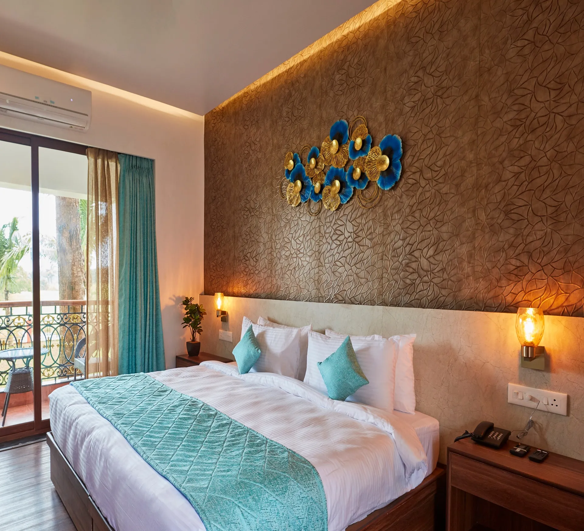 Sea Queen Beach Resort and Spa Room