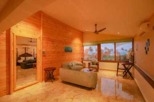 Sea Queen Beach Resort and Spa Room