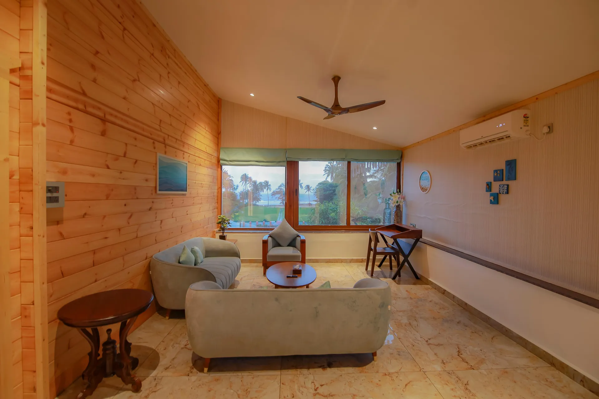 Sea Queen Beach Resort and Spa Room