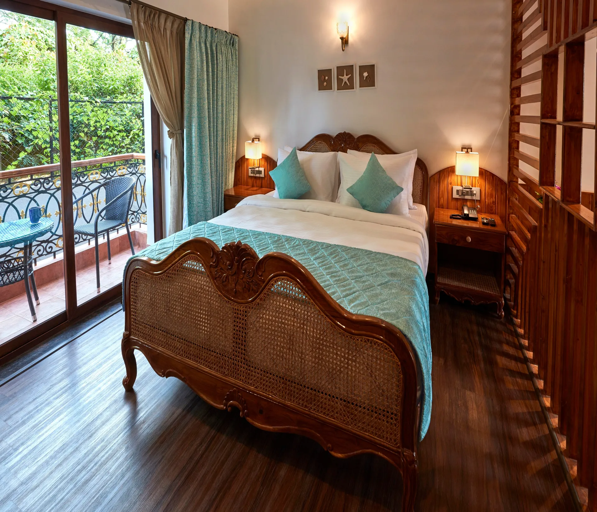 Sea Queen Beach Resort and Spa Room