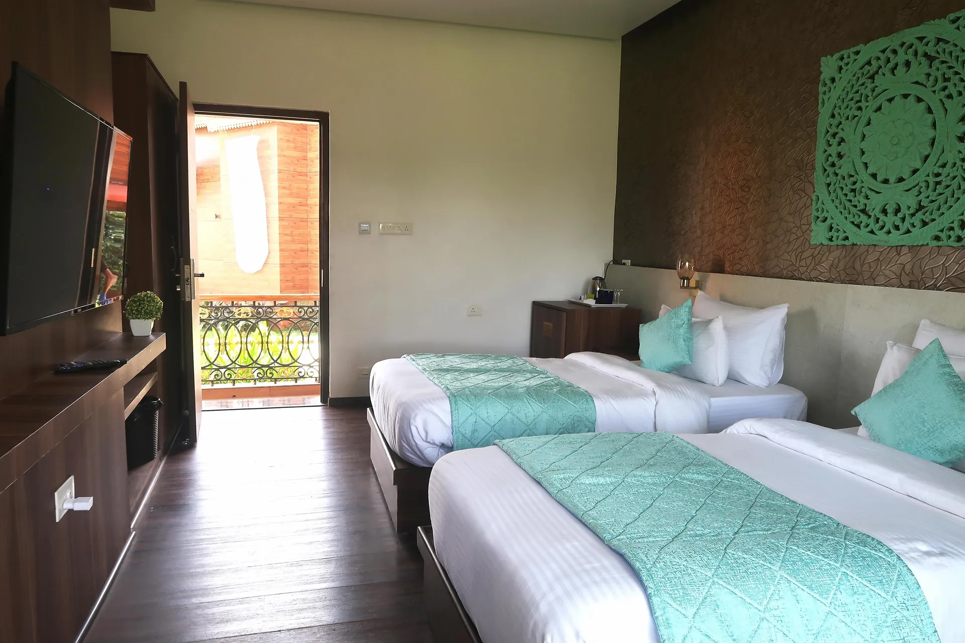 Sea Queen Beach Resort and Spa Room
