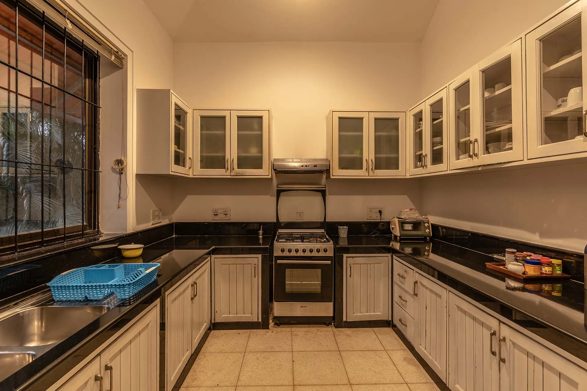 StayVista | Vintage Hideaway 4 BHK Villa Interiors