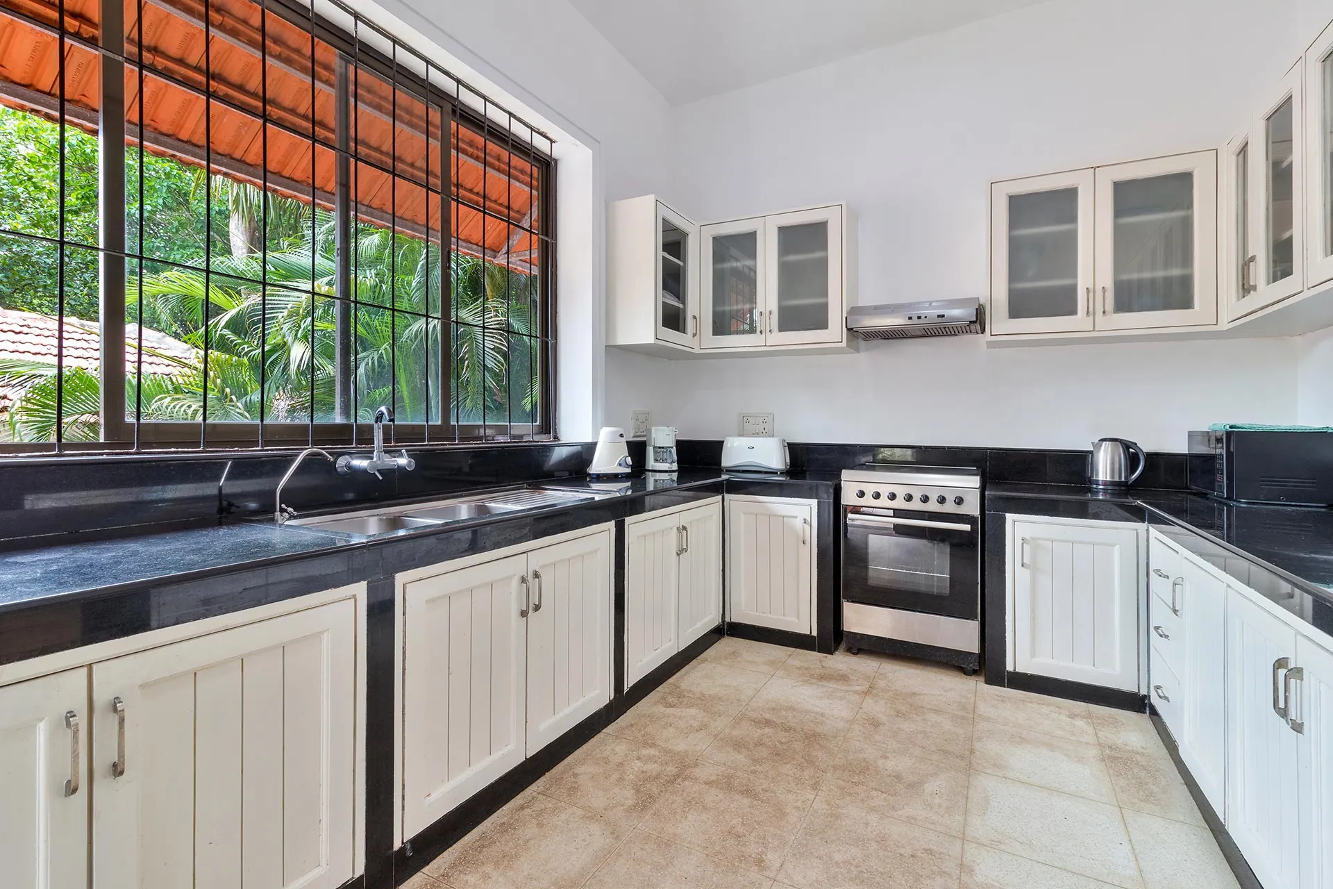 StayVista | Vintage Hideaway 4 BHK Villa Others
