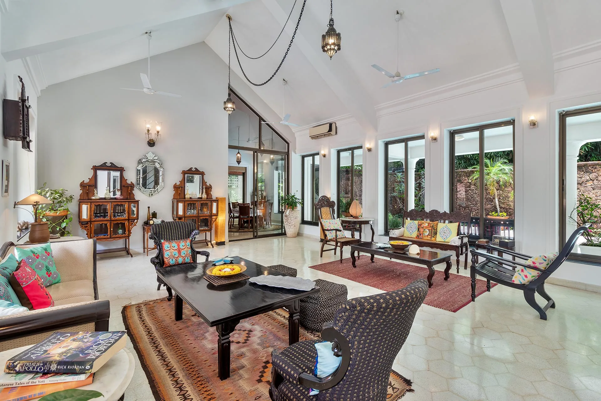 StayVista | Vintage Hideaway 4 BHK Villa Others