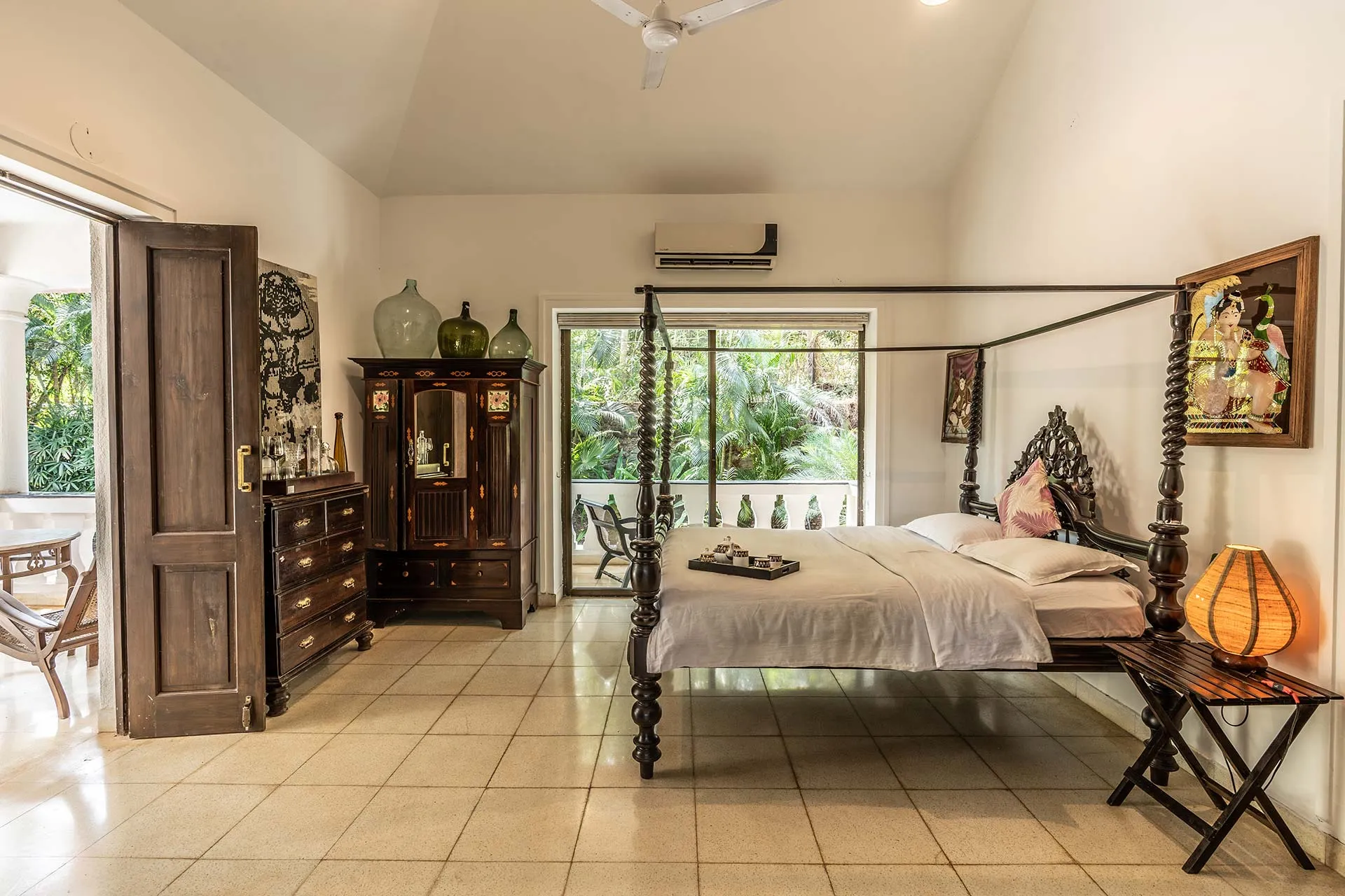 StayVista | Vintage Hideaway 4 BHK Villa Others
