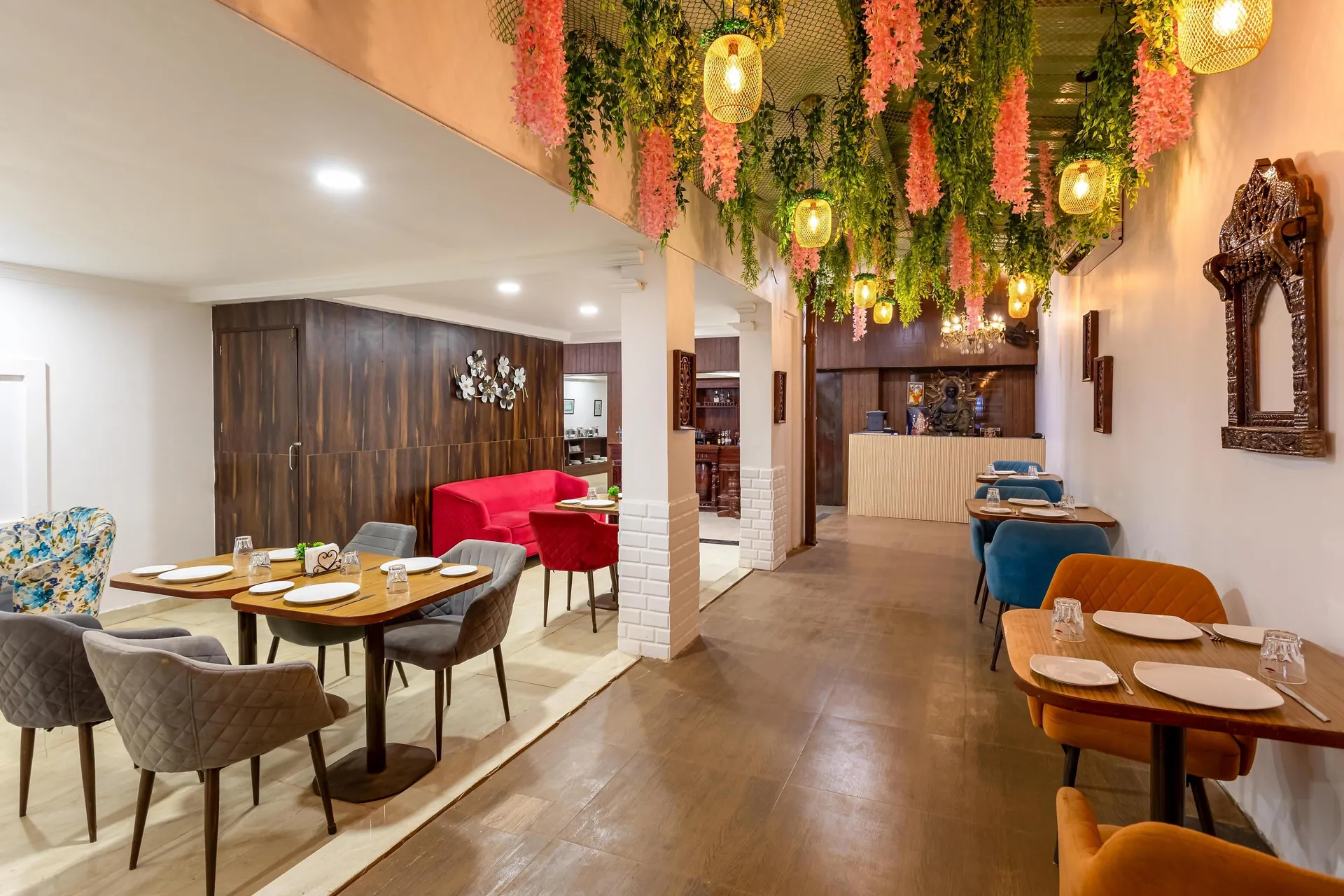 The Mayfield Beach Resort & Spa Dining Area