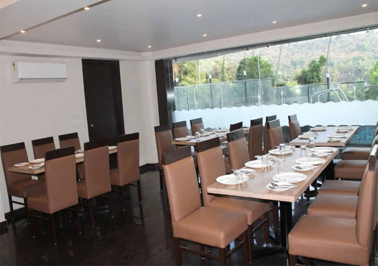 The Mayfield Boutique Hotel, Calangute Restaurant