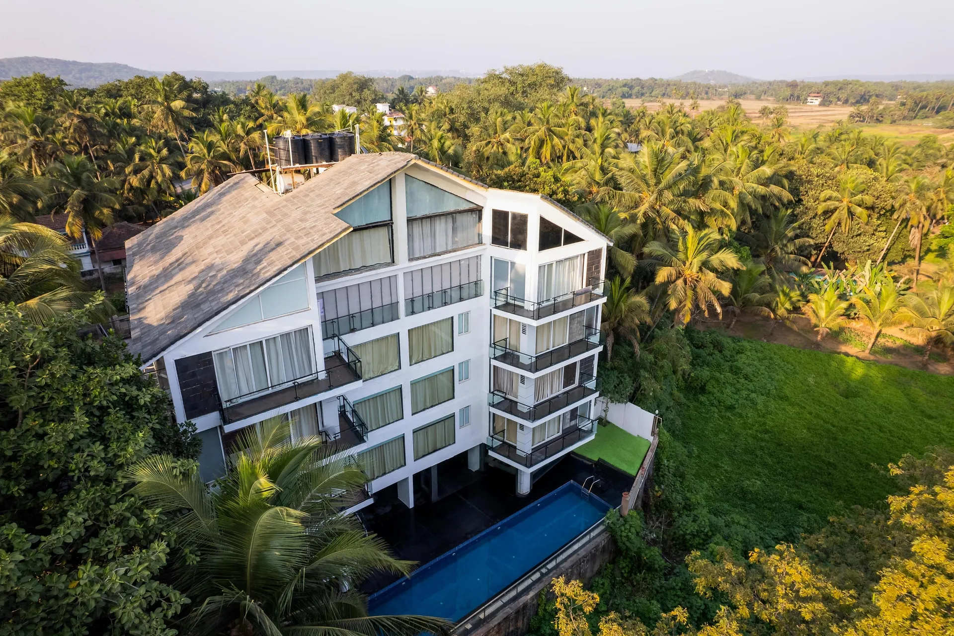 The Mayfield Boutique Hotel, Calangute Restaurant