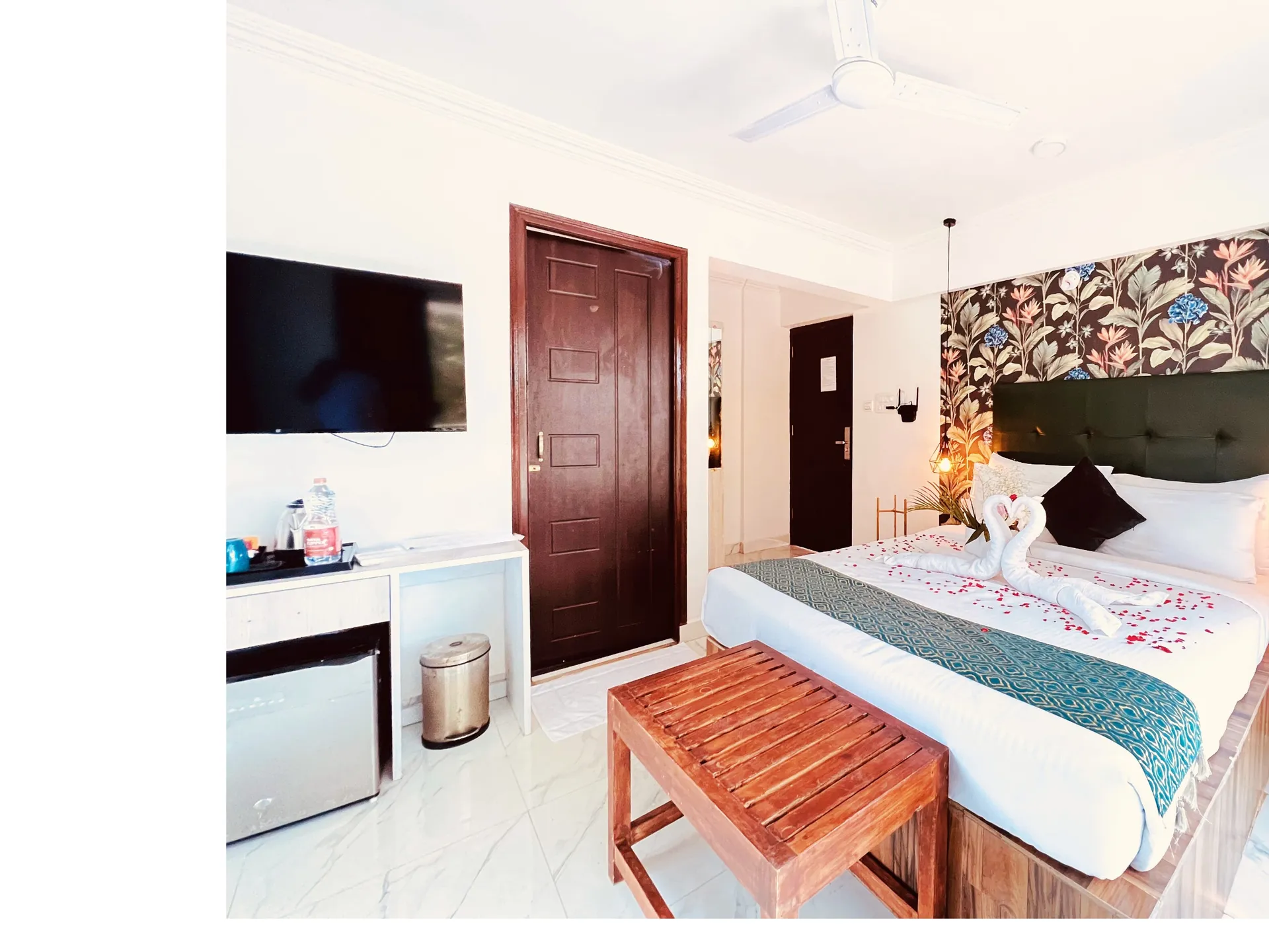 The Mayfield Resort Vagator Room