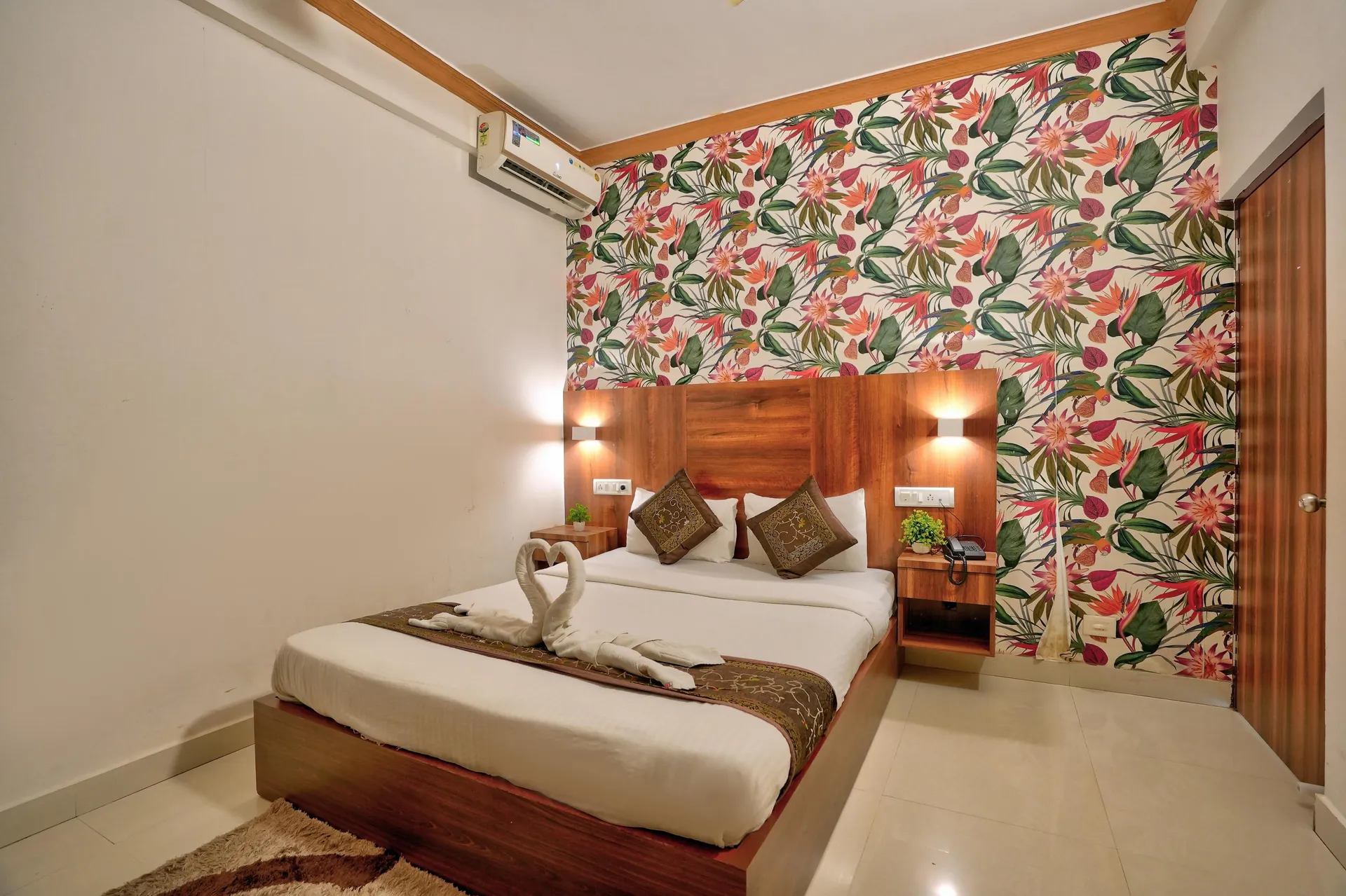 Tranquil Inn Room