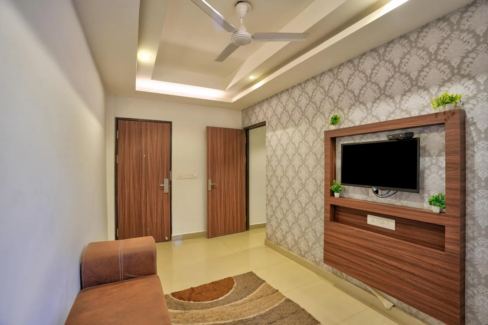 Tranquil Inn Room