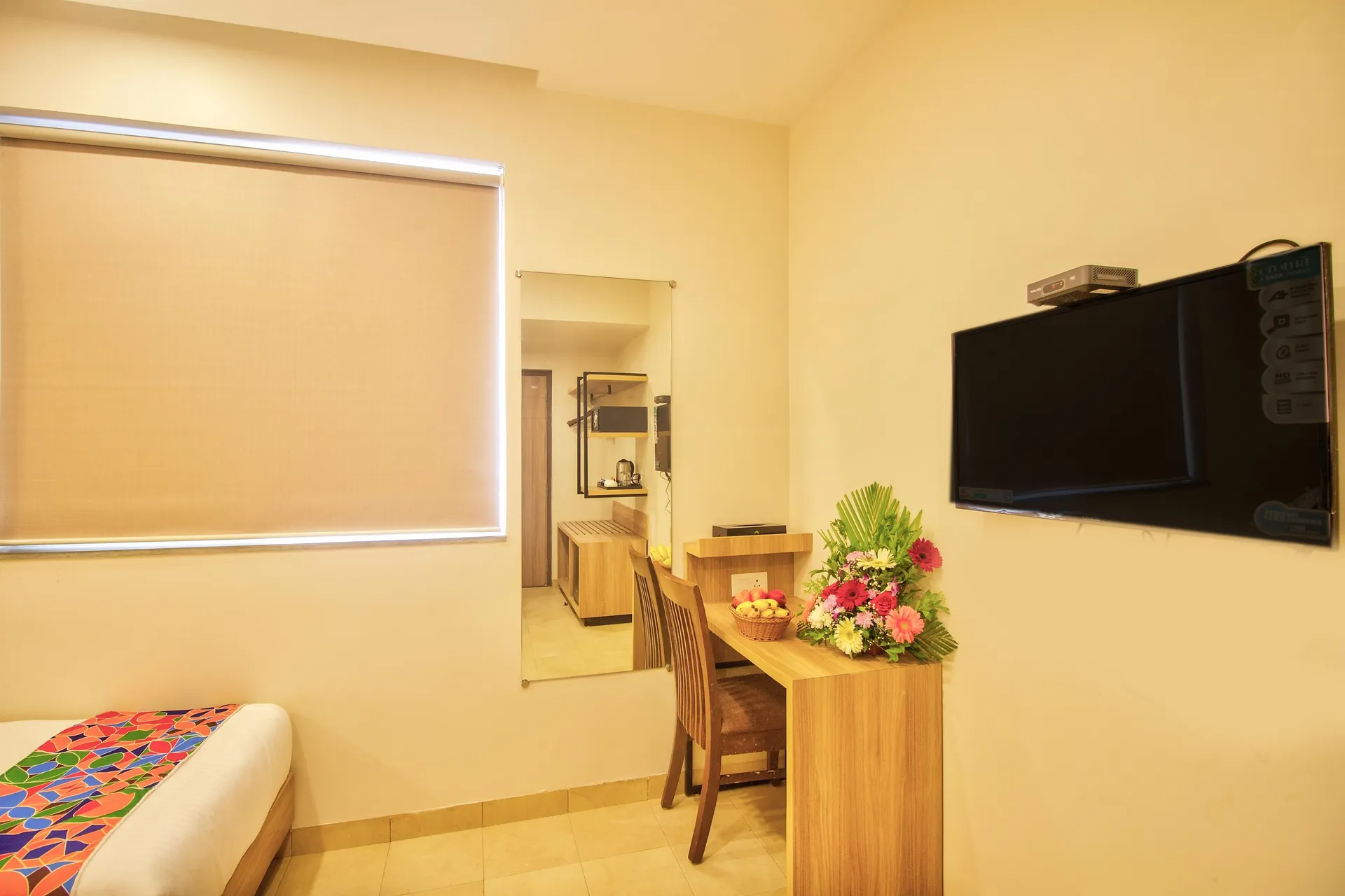 Twin Fountains Room